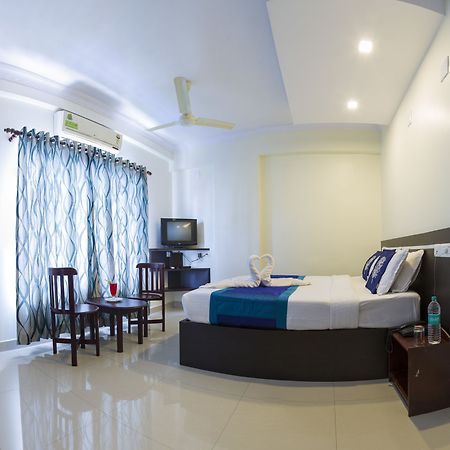 Hotel Sm Regency Kochi エクステリア 写真