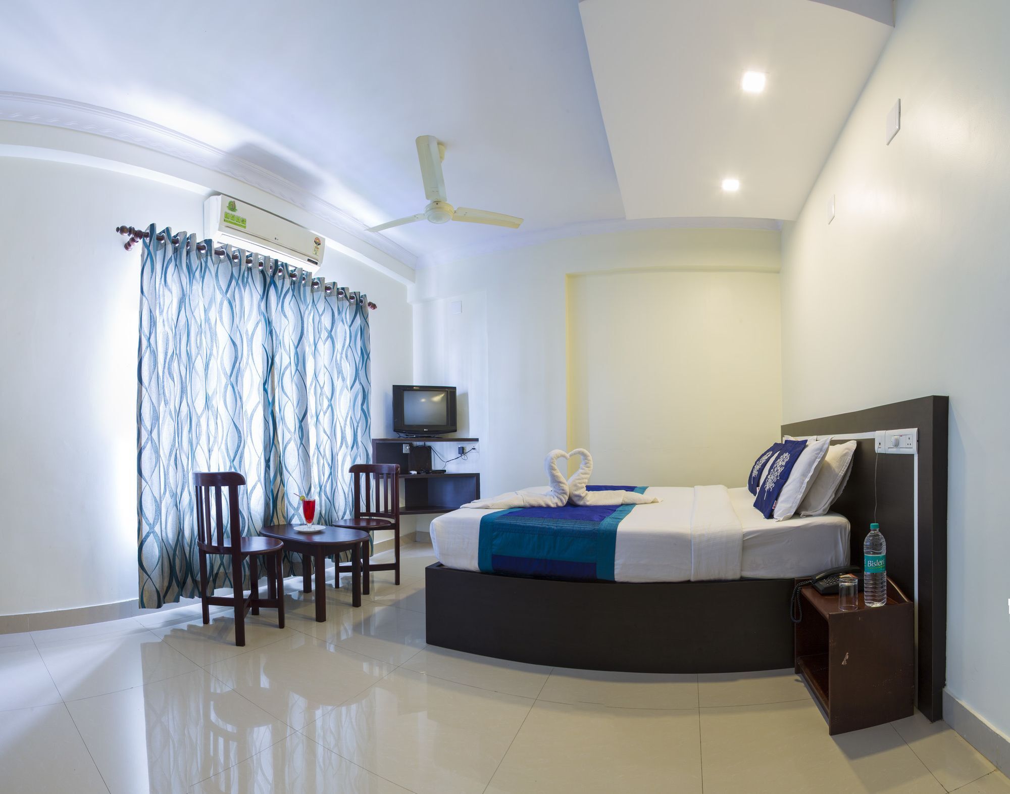Hotel Sm Regency Kochi エクステリア 写真